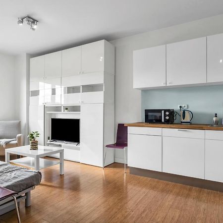1Br New Apt 20Min Centre Parking Varsovie Extérieur photo